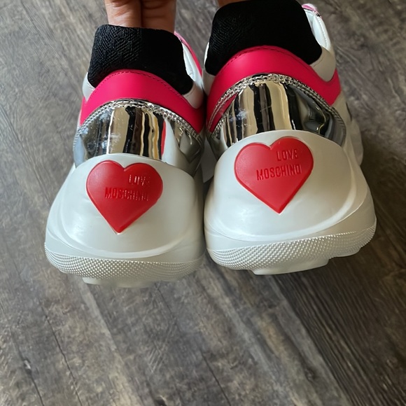 Love Moschino Sneakers - Picture 3 of 7